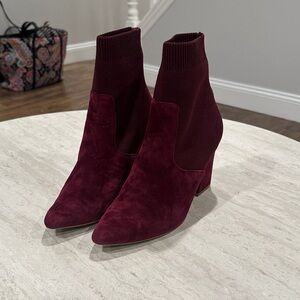 Steve Madden Burgundy Reece Heeled Booties. Sz 9. EUC.